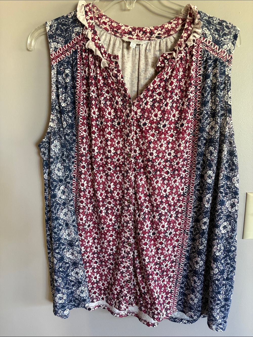 Lucky Brand Red Floral & Navy Mixed-Print Sleeveless Tank